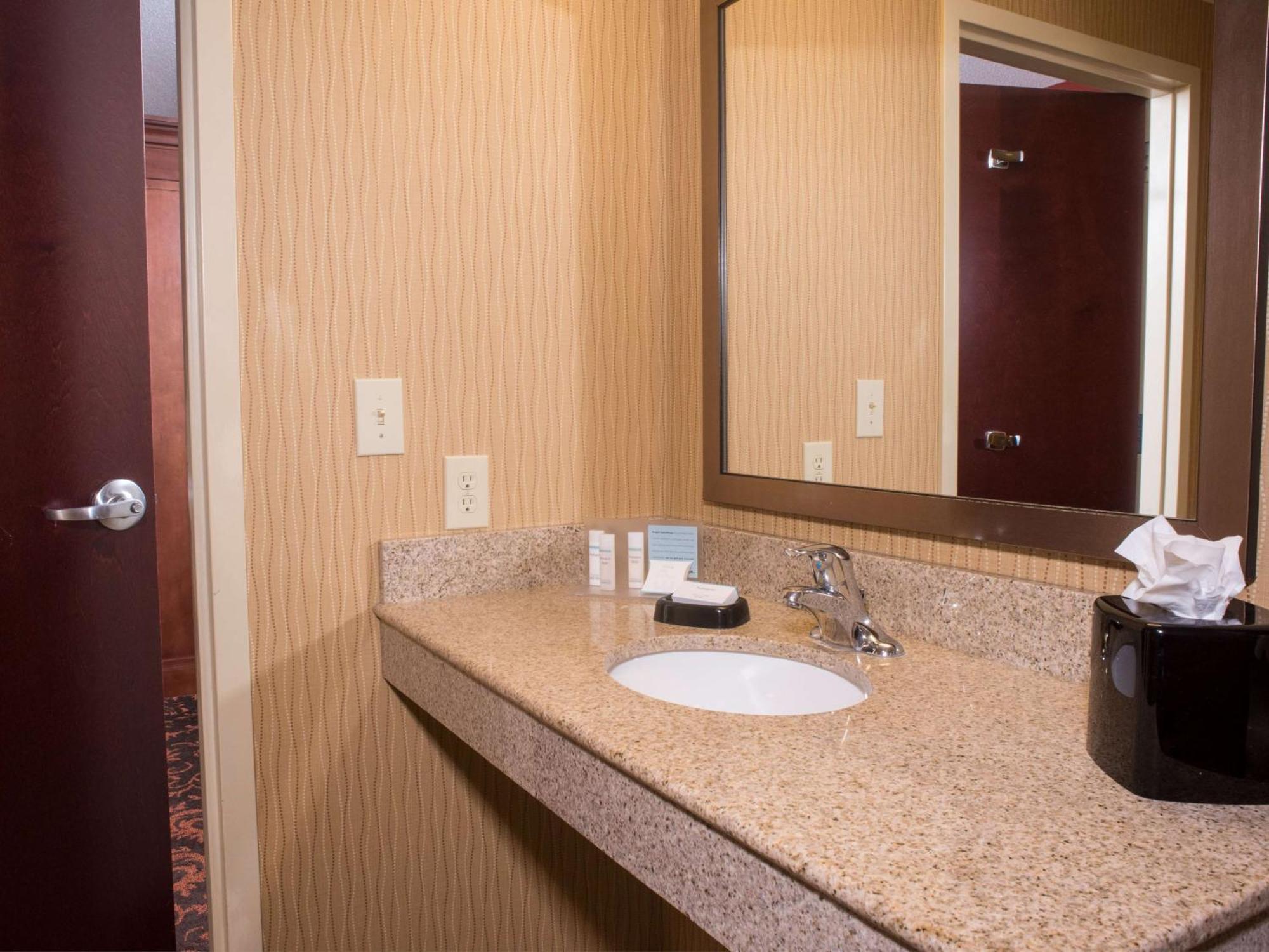 Hampton Inn And Suites Woodstock, Virginia Dış mekan fotoğraf