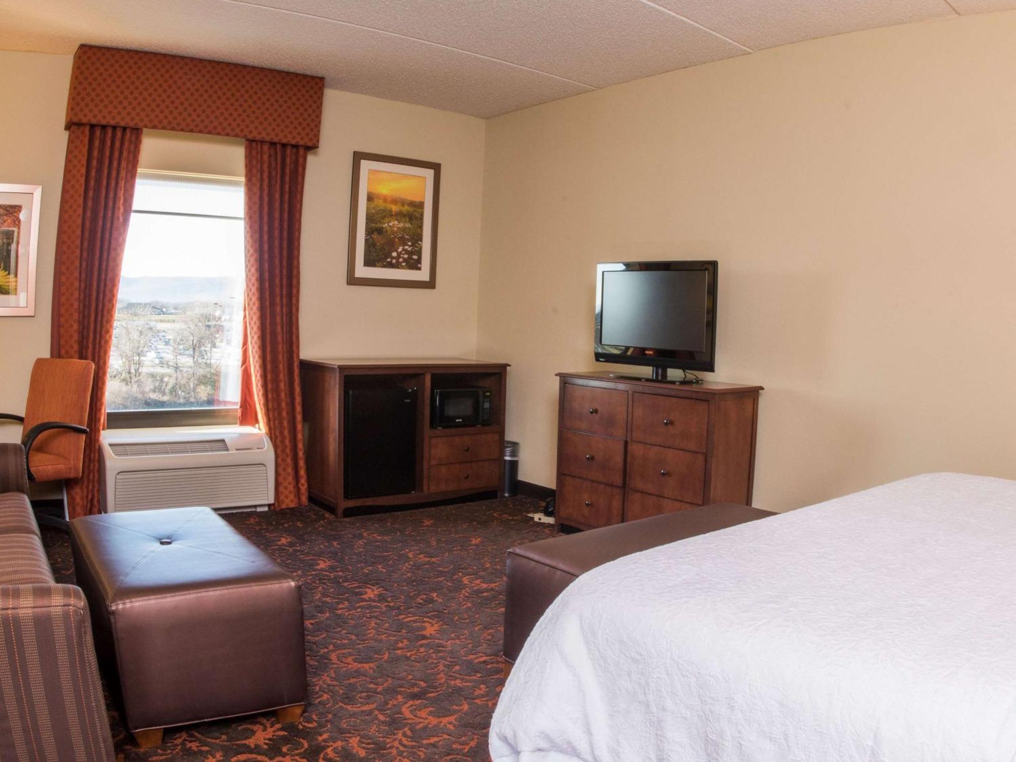 Hampton Inn And Suites Woodstock, Virginia Dış mekan fotoğraf